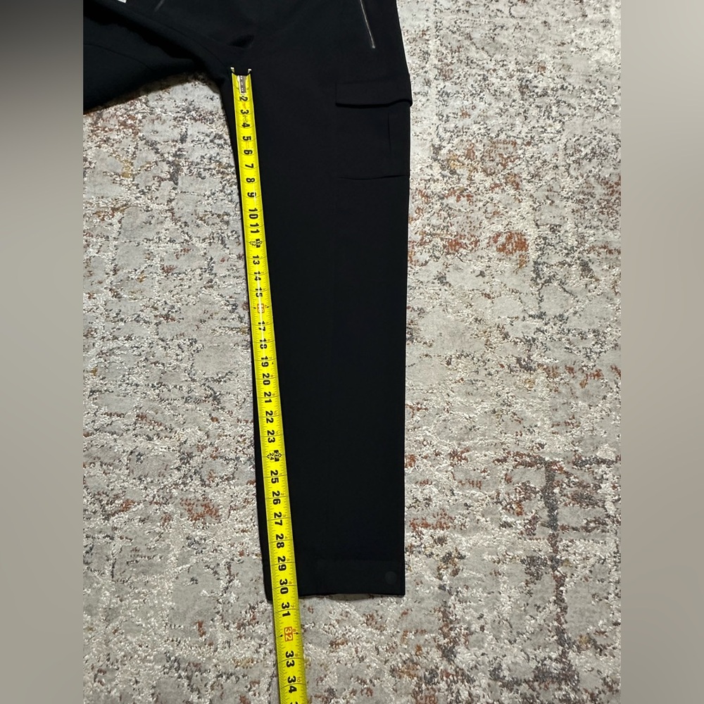 ATHLETA Endless High Rise Cargo Ankle Pant size 12 tall black - Picture 5 of 12
